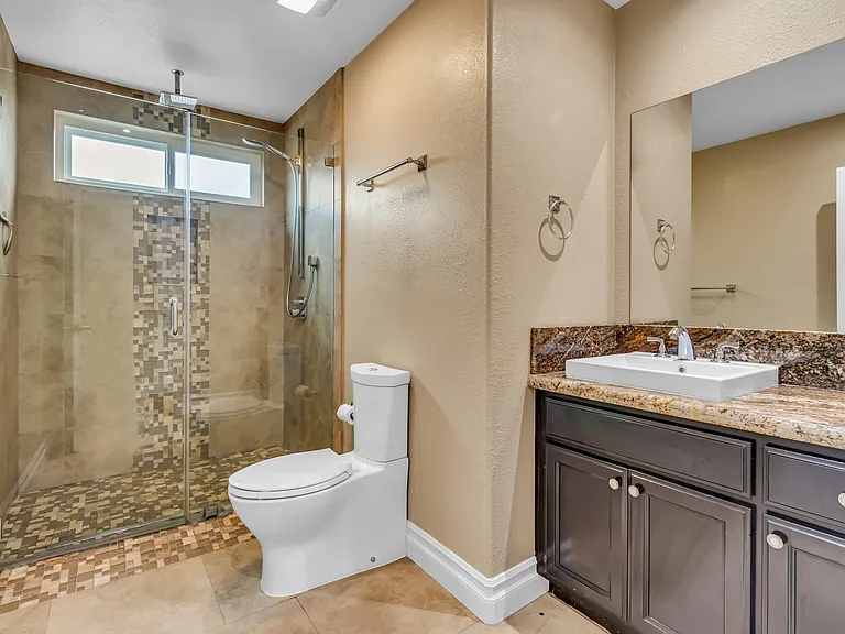 1551 Fortuna Ave — Photo 23