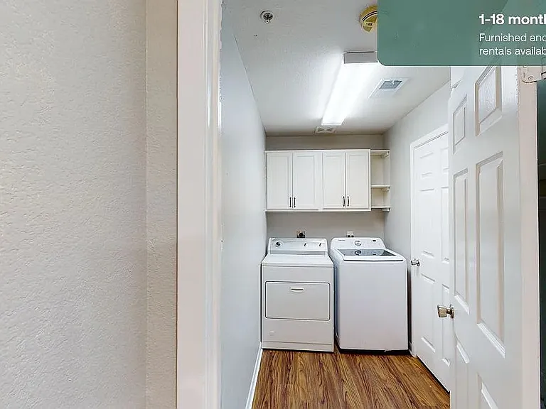 2311 Galway St — Photo 7