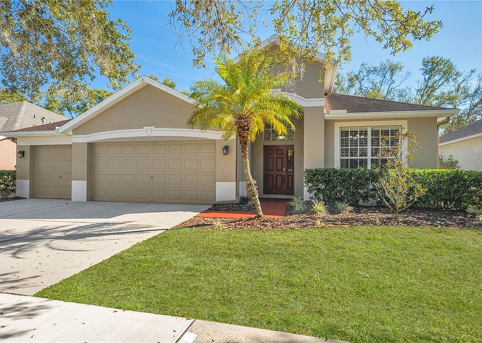 1st image of 17115 Falconridge Rd