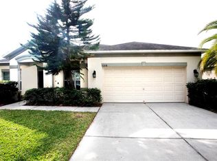 1319 Rowantree Dr, Seffner, FL 33584