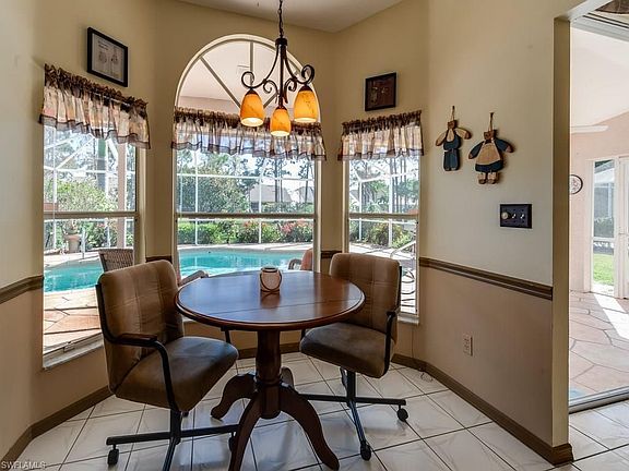 5th image of 724 Belville Blvd