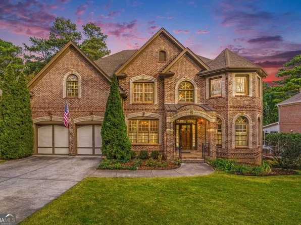 2262 Meadowvale Dr, Atlanta, GA 30345