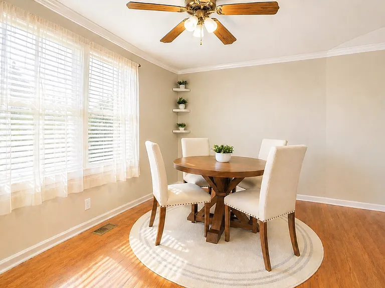 4606 Timothy Way — Photo 4