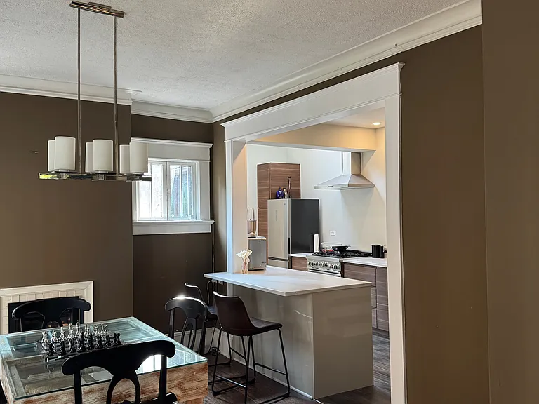 922 N Highland Ave NE #A — Photo 10