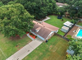 3842 Imperial Dr, Snellville, GA