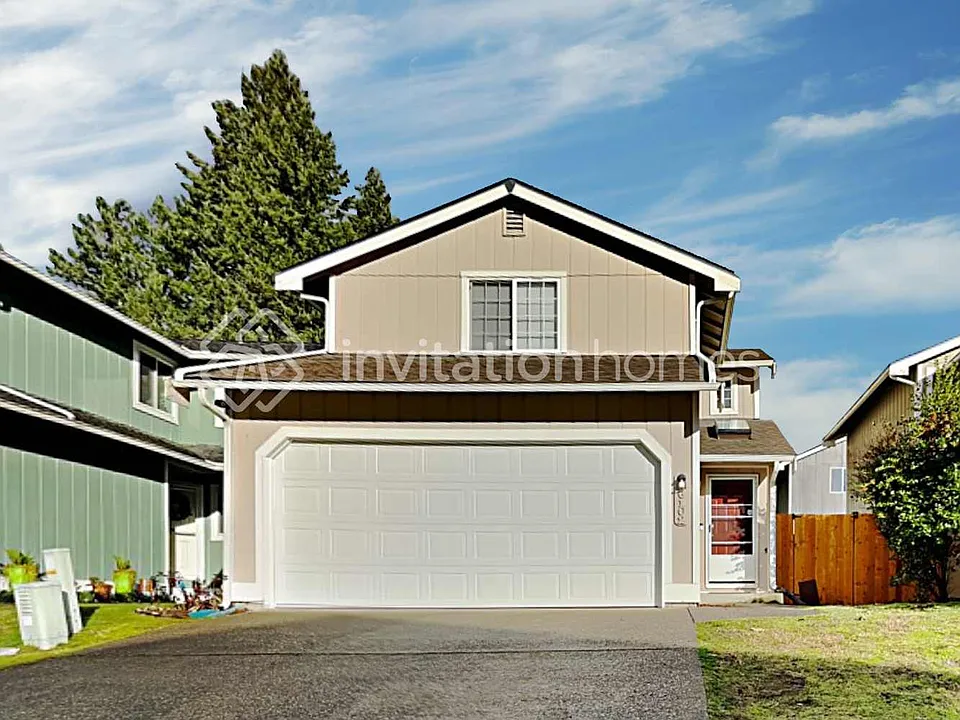 6102 Carmel Ln SE