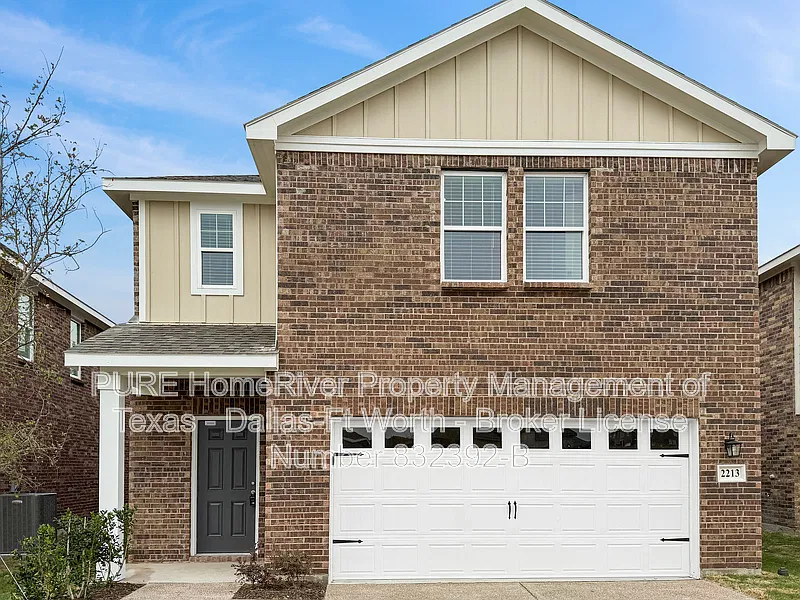 5 bed, 3.0 bath, 2609 sqft, $2,650 — Photo 2