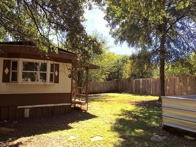 3 bed, 1484 sqft, $1,425 — Photo 2