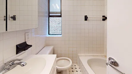 Rented by Bond New York