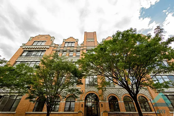 Rented by EXR | media 126