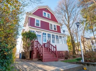 12 Walnut Ter, Bloomfield, NJ 07003
