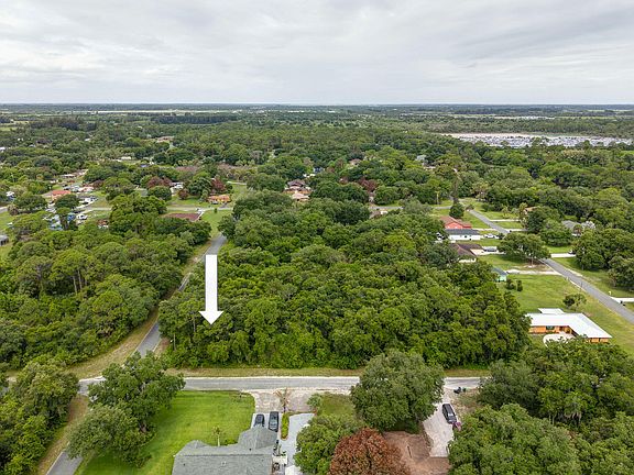 2nd image of 0 Avienda Avenue