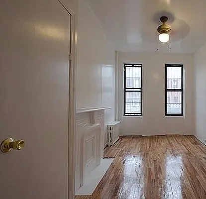 Rented by Brooklyn Bridge | media 32