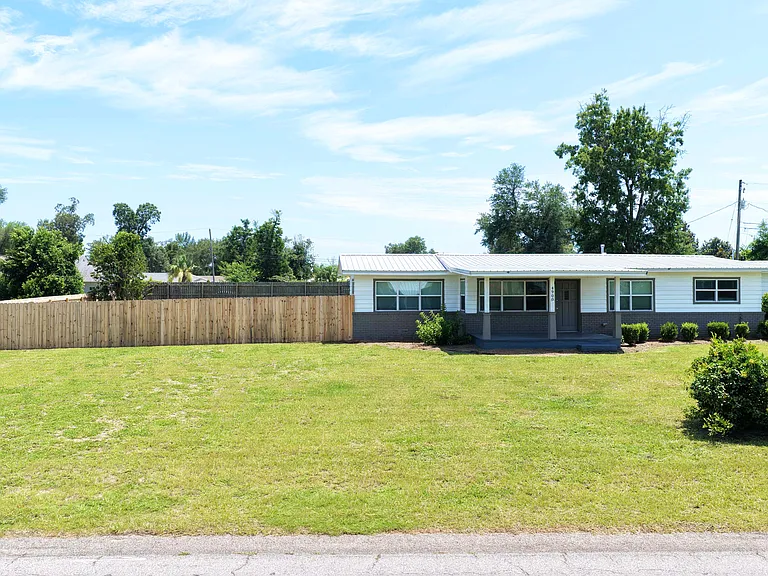 4900 S Lakewood Dr — Photo 30
