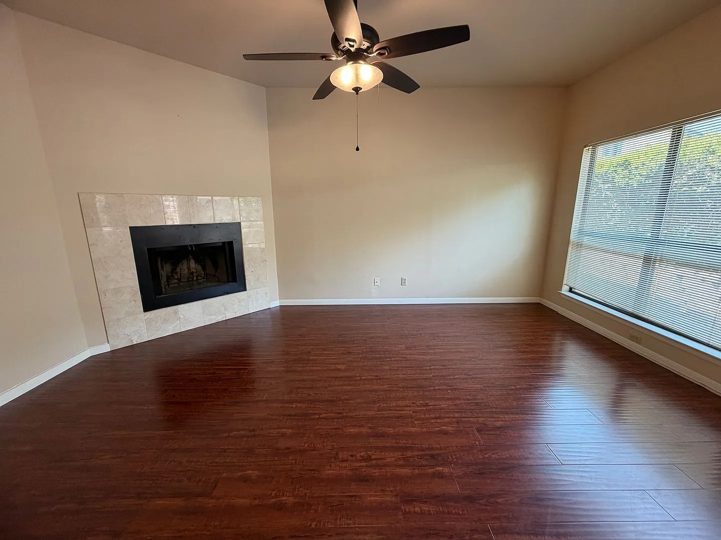 829 W. Bitters Rd #602 — Photo 3