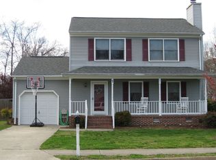 7 Sharon Bass Dr, Hampton, VA 23664