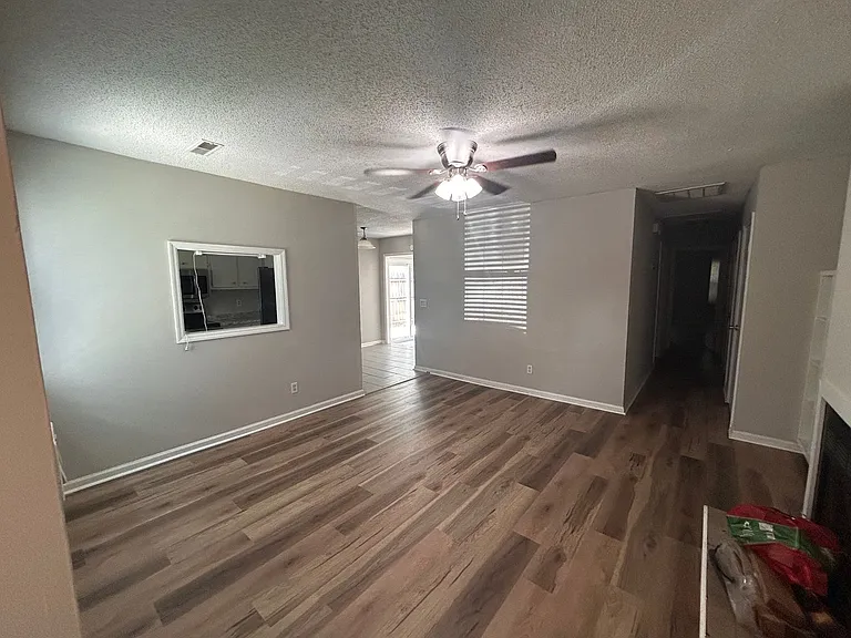 228 Miami St — Photo 19