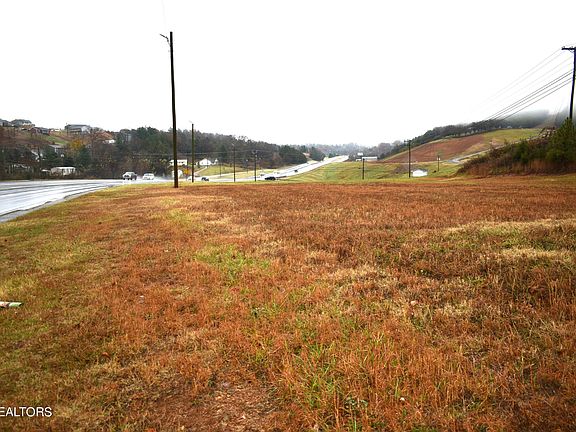 4th image of 92 Highway N