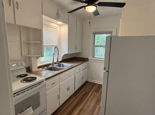 833 E North St, Lansing, MI 48906