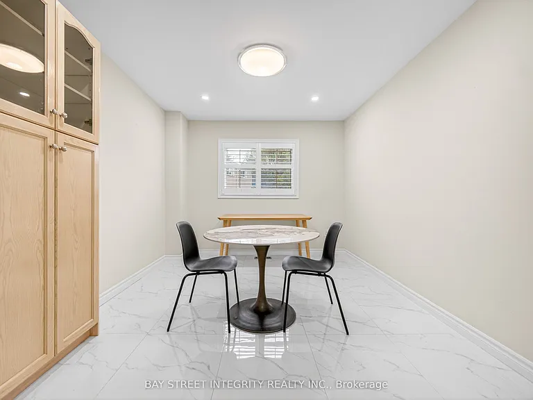 646 Village Pkwy #26 — Photo 19