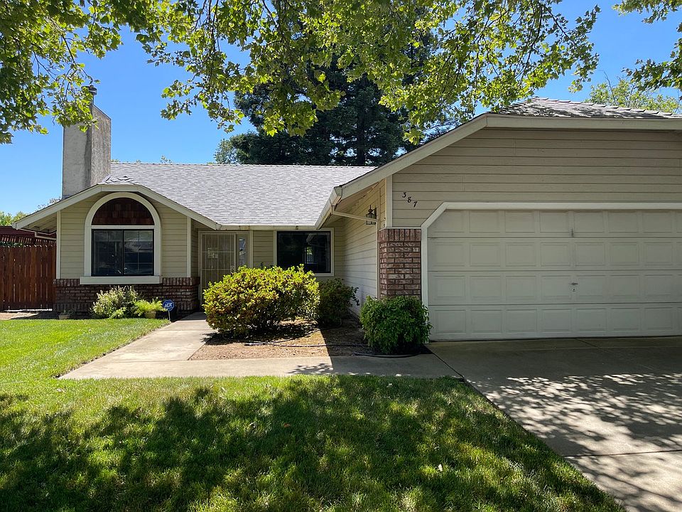 1st image of 387 Autumn Gold Dr