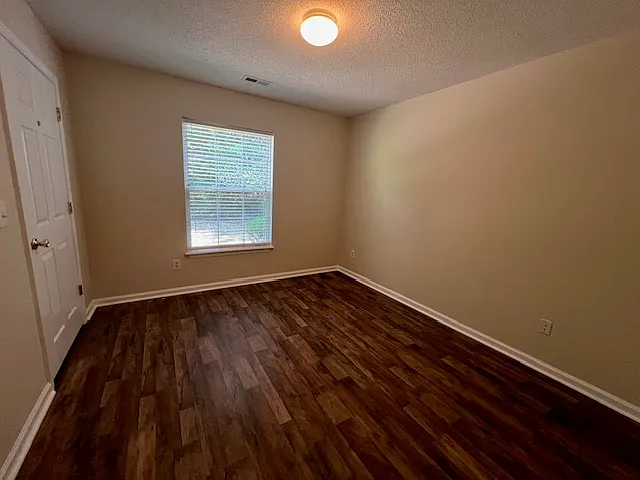 903 Hanahan Ct #2B — Photo 16