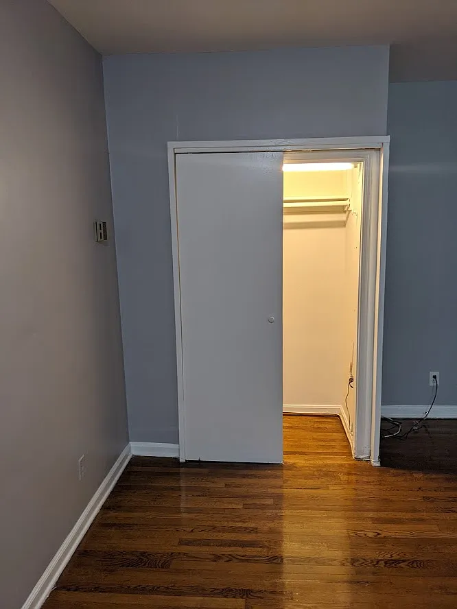 115 E Street SE Unit B - 1 — Photo 4