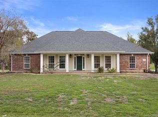 2716 Magnolia Ln, Lake Charles, LA 70605