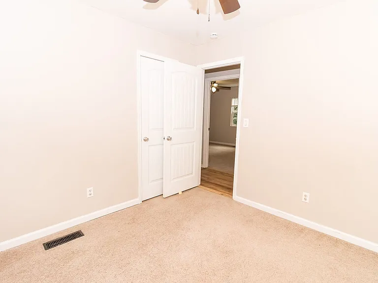 9134 Westminister Circle Dr — Photo 12