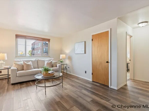 306 E 18th St APT 28, Cheyenne, WY 82001