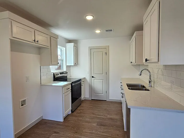3213 Barley Ct — Photo 7