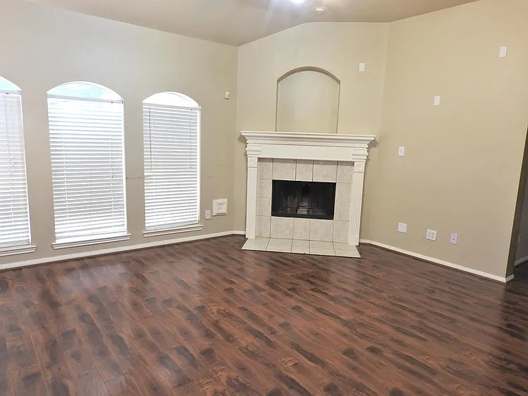 5443 Santa Chase Ln — Photo 8