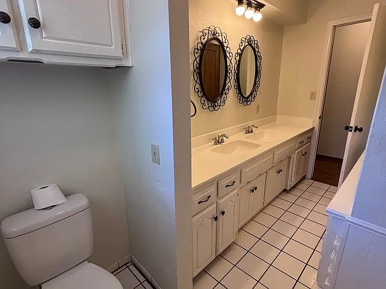 802 Amity Ln — Photo 31