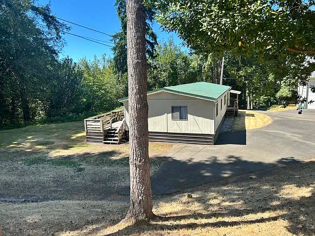 Crystol Creek Ln — Photo 3