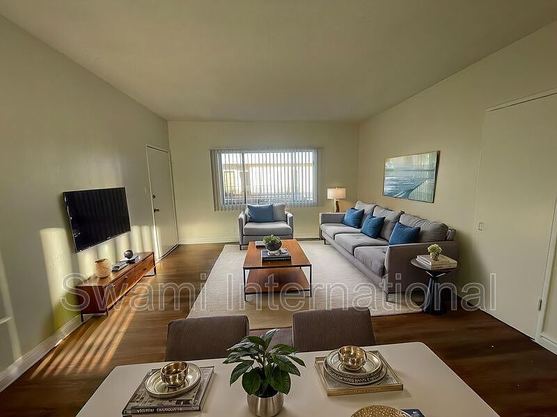 1st image of 10970 S Figueroa St APT 7