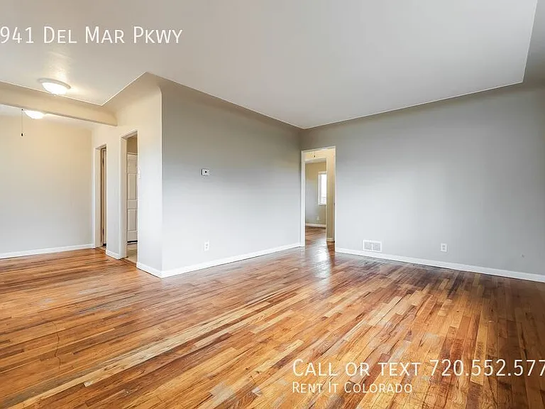1941 Del Mar Pkwy — Photo 7