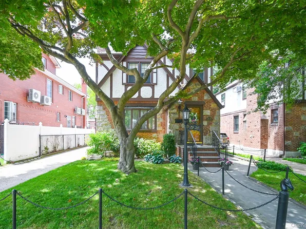 29-28 168th Street, Flushing, NY 11358