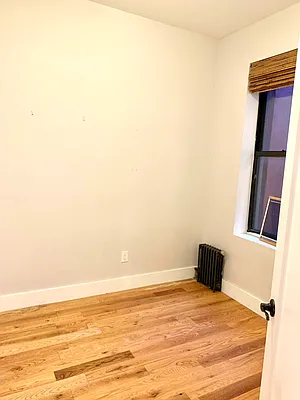 Rented by Evergreen Realty & Investments | media 50