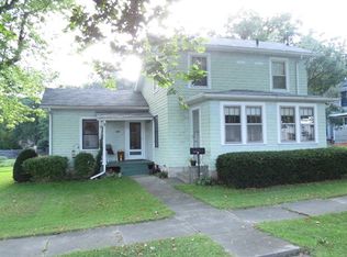 317 N Wolfe St, Sandwich, IL 60548