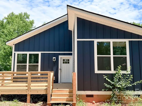 2805 Old Steele Creek Rd, Charlotte, NC 28208