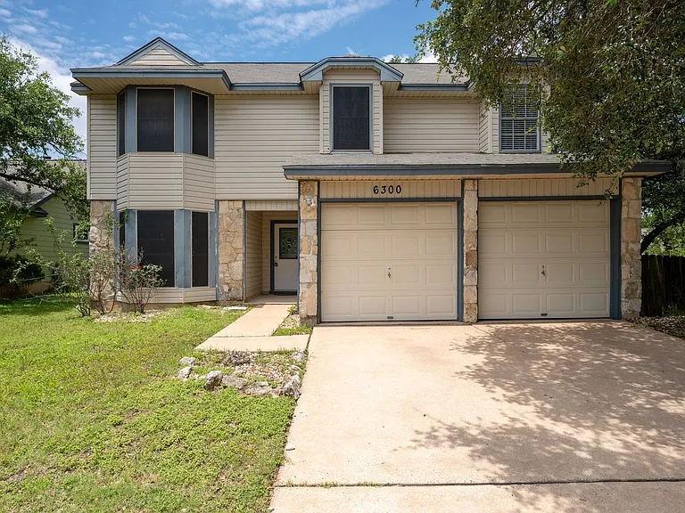 6300 Evangeline Trl — Photo 22