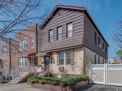 2871 E 194th Street, Bronx, NY, 10461