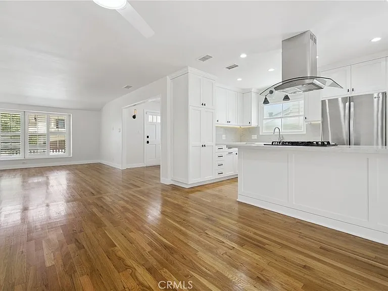 1200 Magnolia Ave — Photo 10