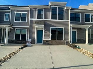 12220 Lightning Bug Loop #2, Midlothian, VA 23112