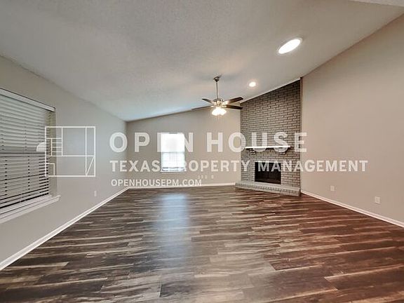 5th image of 113 Clove Ln