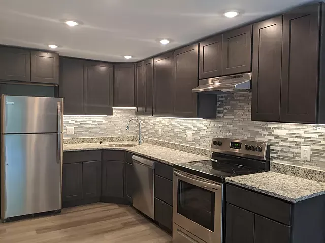 1 bed, 800 sqft, $1,600 — Photo 4