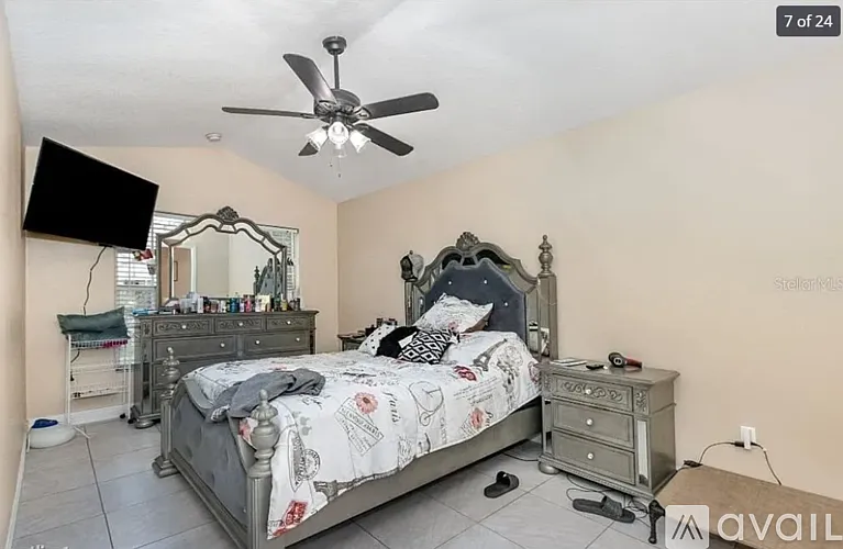 Building Photo - 7032 Carna Ct