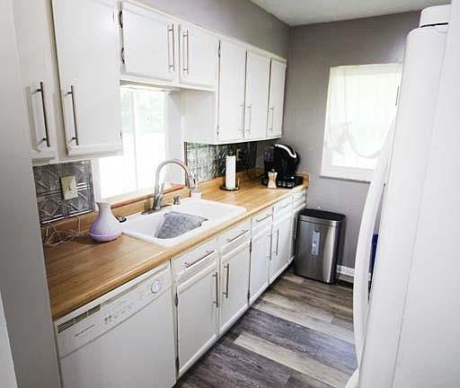 5th image of 5280 Coco Dr