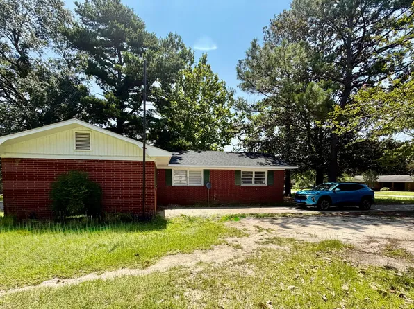 1900 S Maple Dr, Vidalia, GA 30474