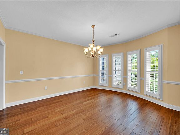 4th image of 104 Running Creek Dr